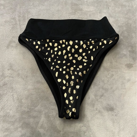New! Beach Riot Emmy Bottom gold spot black metallic high waisted 24892 - Picture 4 of 8